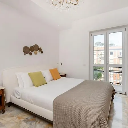 Vatican Dome View Appartement *